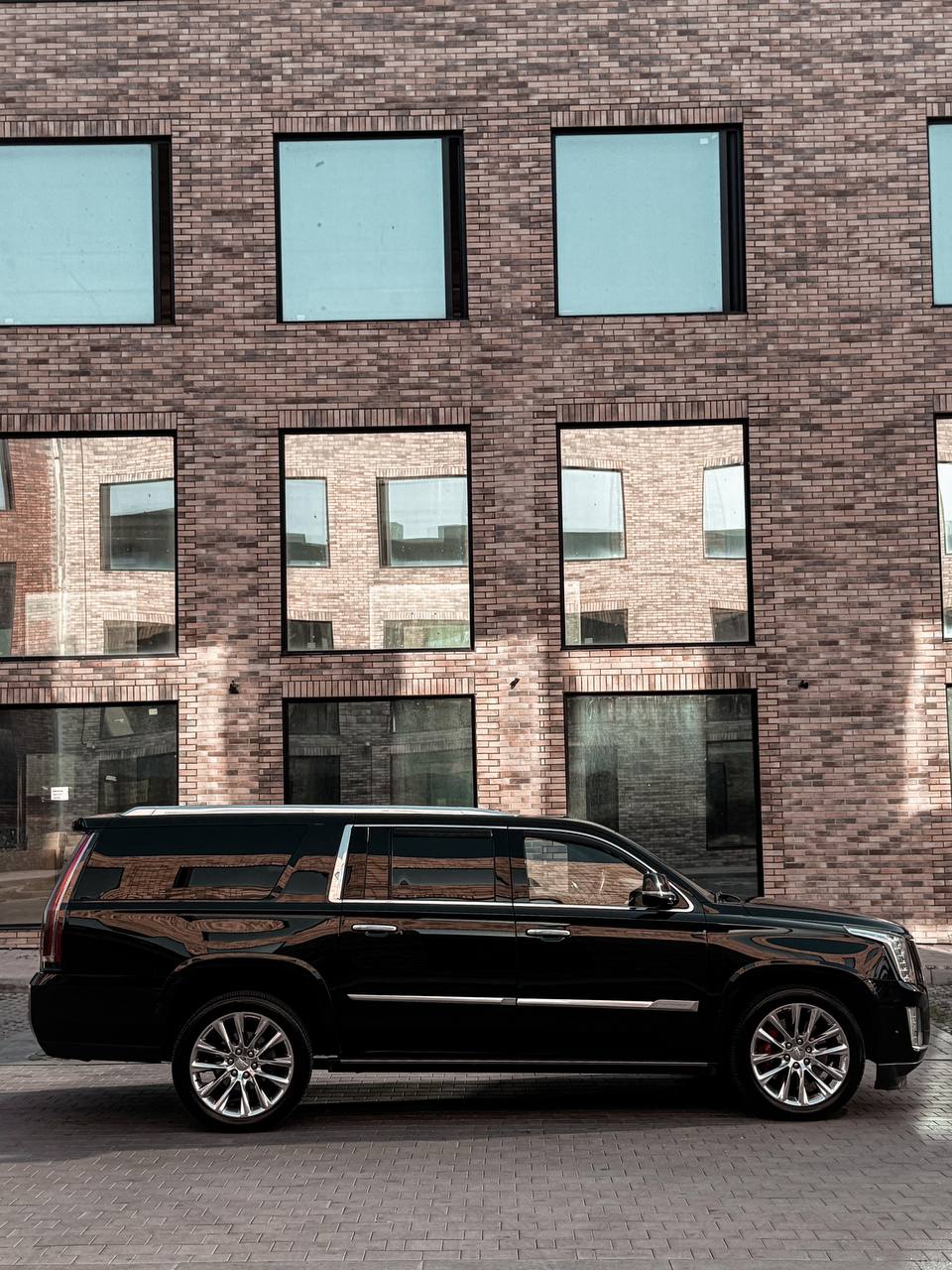 Cadillac Escalade — изображение 5
